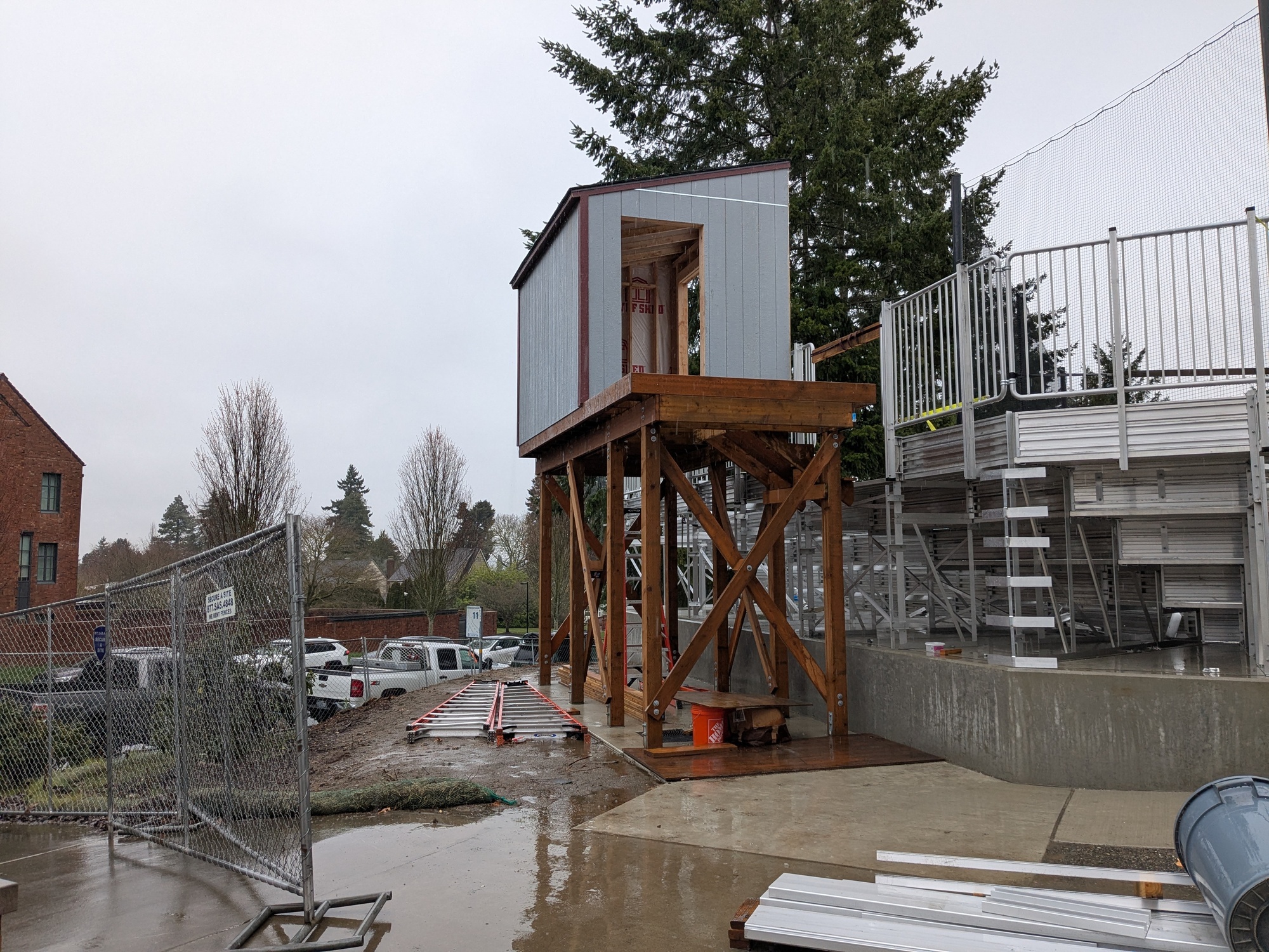 The new pressbox set into position amongst site construction